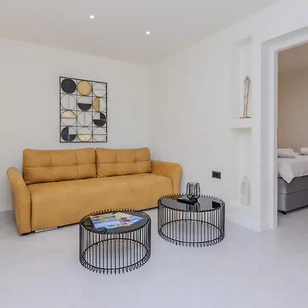 Apartament Cozy In With Wifi