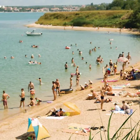 Cozy In With Wifi نين