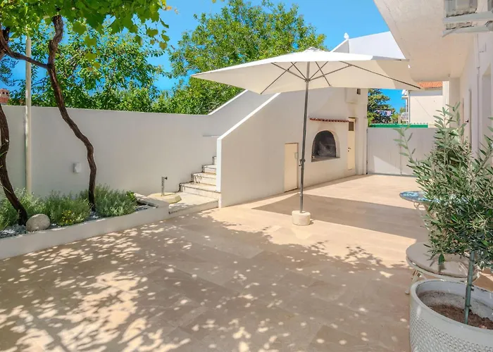 شقة Cozy In With Wifi نين